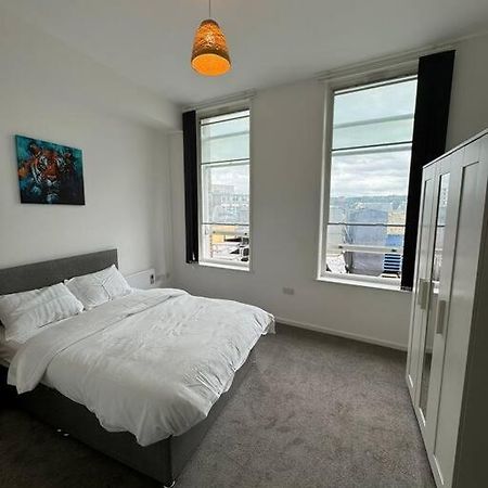 Spacious Flat In Sheffield City Center Gs304 Exterior photo